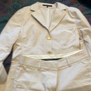 Theory set top and pants